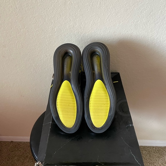 Nike Air Max 720 SATRN AS QS - Picture 3 of 5